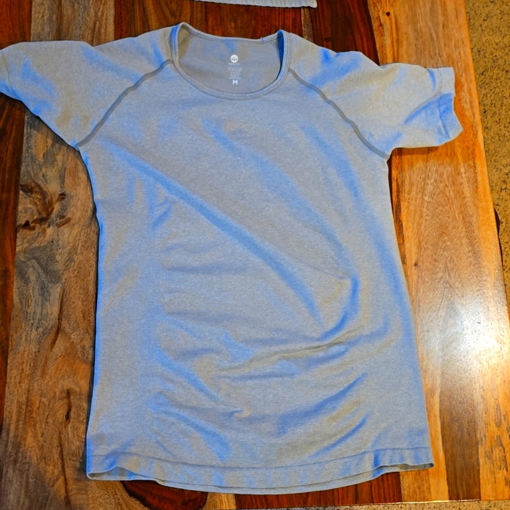 Senita workout top